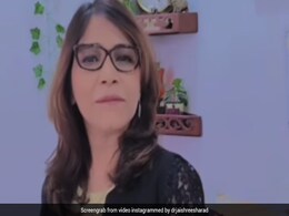 Skin Care Tips: धूप से जल गए हैं हाथ-पैर तो स्किन से टैन हटाने के लिए एक्सपर्ट के बताए इन उपायों को अपनाएं Skin Care Tips: धूप से जल गए हैं हाथ-पैर तो स्किन से टैन हटाने के लिए एक्सपर्ट के बताए इन उपायों को अपनाएं