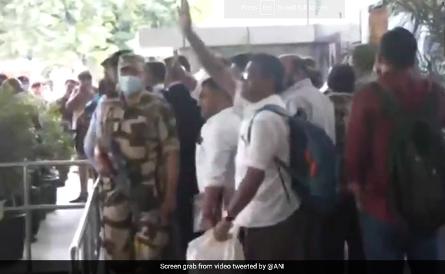 Shiv Sena Rebels Move Closer To Mumbai Ahead Of Trust Vote; Leave Guwahati For Goa