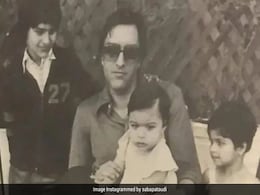 पिता के बराबर में खड़ा ये बच्चा रह चुका है BOLLYWOOD का सुपरस्टार, आज पत्नी और बेटी भी करती हैं सिनेमा पर राज... पिता के बराबर में खड़ा ये बच्चा रह चुका है BOLLYWOOD का सुपरस्टार, आज पत्नी और बेटी भी करती हैं सिनेमा पर राज...