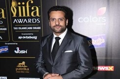 IIFA Rocks: Fardeen Khan's Green Carpet Moment IIFA Rocks: Fardeen Khan's Green Carpet Moment