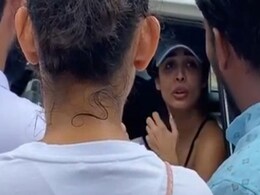 'कितनी फोटो लोगे'- सेल्फी ले रहे फैन्स पर बुरी तरह भड़कीं मलाइका अरोड़ा, लोग बोले- जब तक... 'कितनी फोटो लोगे'- सेल्फी ले रहे फैन्स पर बुरी तरह भड़कीं मलाइका अरोड़ा, लोग बोले- जब तक...