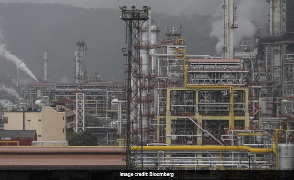 स्ट्रेट ऑफ होर्मुज बना नया 'ट्रिगर पॉइंट', भारत के लिए ऐसे बिगड़ रहा कच्चे तेल का गणित