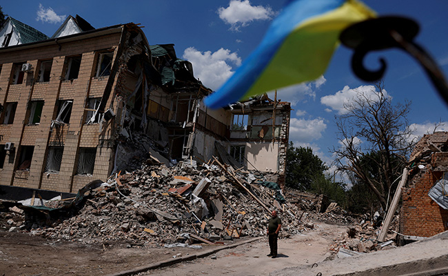 Intense Street Fighting In Ukraine's Bombed-Out Severodonetsk