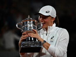 French Open 2022: इगा स्विएटेक ने दूसरी बार जीता फ्रेंच ओपन ग्रैंड स्लैम, फाइनल में कोको गॉफ को सीधे सेटों में हराया French Open 2022: इगा स्विएटेक ने दूसरी बार जीता फ्रेंच ओपन ग्रैंड स्लैम, फाइनल में कोको गॉफ को सीधे सेटों में हराया