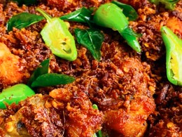 Payyoli Chicken Fry Recipe: Make This Malabari Chicken Snack For A Spicy Indulgence