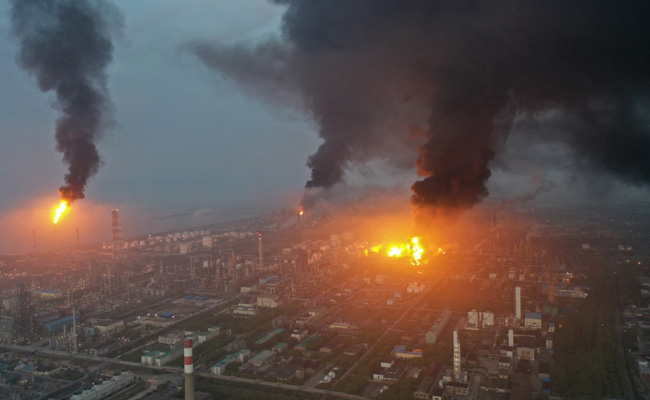 "Sky Full Of Fire": Shanghai Chemical Plant Explosion Leaves One Dead