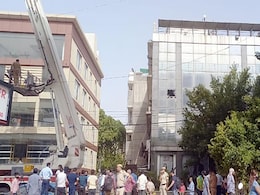 Fire Breaks Out In Basement Of 3-Storey Building In Delhi Fire Breaks Out In Basement Of 3-Storey Building In Delhi
