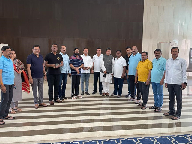 With 36 MLAs, Rebel Sena Camp Just 1 Short Of Splitting Party