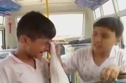 Video: Child Weeps As School Bus Stuck In Bihar 'Agnipath' Protest Video: Child Weeps As School Bus Stuck In Bihar 'Agnipath' Protest