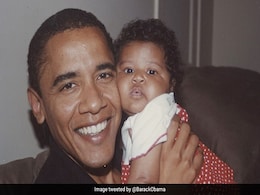 अमेरिका के पूर्व राष्ट्रपति बराक ओबामा ने जन्मदिन के मौके पर बेटी के लिए लिखा बेहद खास संदेश अमेरिका के पूर्व राष्ट्रपति बराक ओबामा ने जन्मदिन के मौके पर बेटी के लिए लिखा बेहद खास संदेश