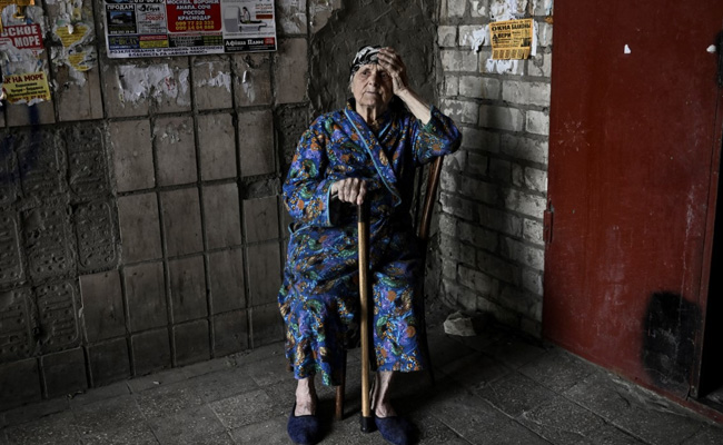 Wives Of Russian Soldiers Protest In Donbas, Demand Answers: Report