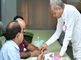 Rajya Sabha Election 2022: राजस्थान CM की मौजूदगी में BSP से कांग्रेस में आए विधायकों ने डाला वोट Rajya Sabha Election 2022: राजस्थान CM की मौजूदगी में BSP से कांग्रेस में आए विधायकों ने डाला वोट