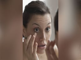 आंखों के नीचे की सूजन को कैसे करें कम, यहां जानिए इसकी असरदार home remedy आंखों के नीचे की सूजन को कैसे करें कम, यहां जानिए इसकी असरदार home remedy