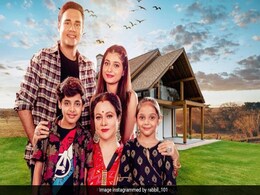 म्यूजिक वीडियो 'मां ओ मां' पोस्टर में बेटे के साथ दिखीं Mandakini, फैंस ने कहा- स्वागत है  म्यूजिक वीडियो 'मां ओ मां' पोस्टर में बेटे के साथ दिखीं Mandakini, फैंस ने कहा- स्वागत है