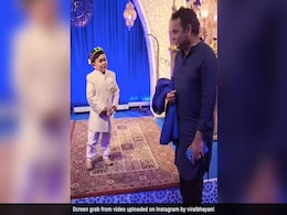 इंटरनेट सेंसेशन Abdu Rozik ने गाया 'पापा कहते हैं' गाना तो हैरानी से देखते रह गए एआर रहमान, फिर संगीतकार ने जो किया... इंटरनेट सेंसेशन Abdu Rozik ने गाया 'पापा कहते हैं' गाना तो हैरानी से देखते रह गए एआर रहमान, फिर संगीतकार ने जो किया...