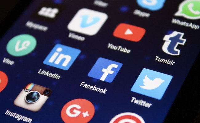 New Law In France Requires Parental Consent For Social Media Platforms