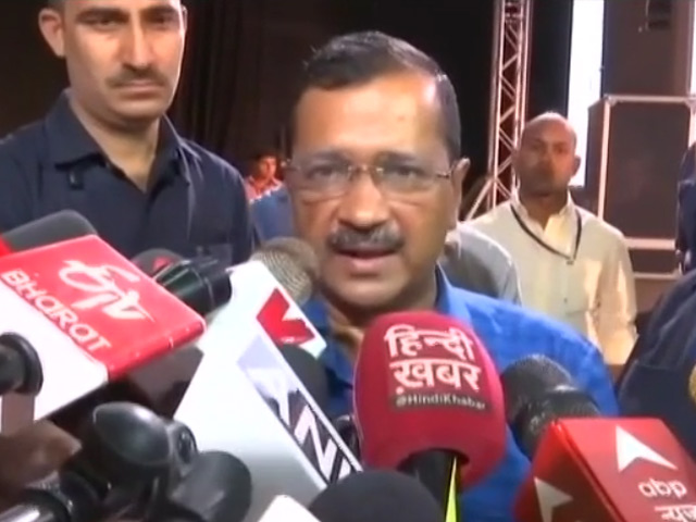 500 Giant Indian Flags All Over Delhi In AAP's 'Tiranga' Campaign