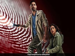 Forensic Trailer: कत्ल की 'फॉरेंसिक' जांच के जाल में फंसे राधिका आप्टे और विक्रांत मैसी, देखें फिल्म का शानदार ट्रेलर Forensic Trailer: कत्ल की 'फॉरेंसिक' जांच के जाल में फंसे राधिका आप्टे और विक्रांत मैसी, देखें फिल्म का शानदार ट्रेलर