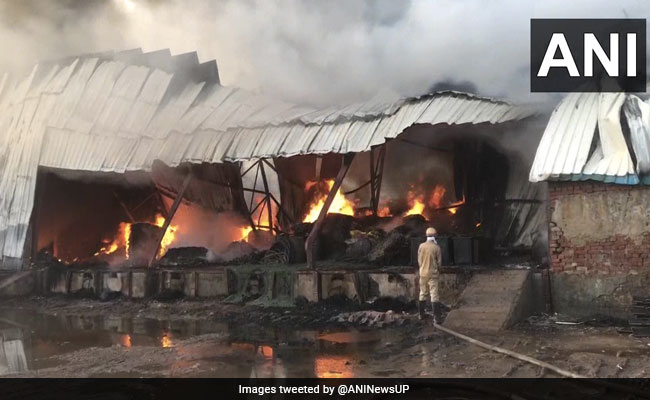 Massive Fire Breaks Out At Ghaziabad Godown, 12 Fire Engines At Spot