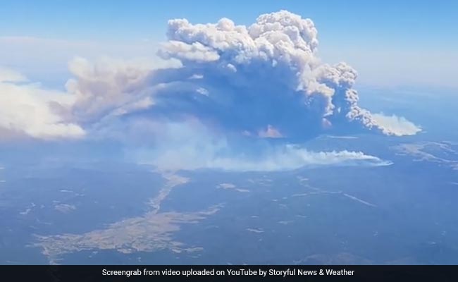 Video From Plane Shows Scale Of Arizona Pipeline Fire, 20,000 Acres Burnt