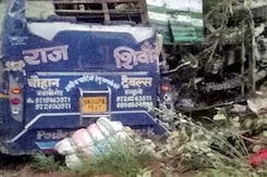 Uttarakhand Bus Accident Death Count Rises To 26, Rescue Ops Conclude Uttarakhand Bus Accident Death Count Rises To 26, Rescue Ops Conclude