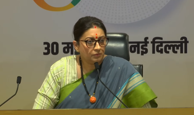 "I Know What He Said...": Smriti Irani Slams Congress Youth Wing Chief