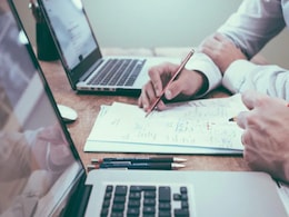 दूसरी कंपनी में इंटरव्यू देने के लिए Employee ने मांगी छुट्टी, बॉस ने ऐसे किया रियेक्ट हैरत में हैं नेटिजन्स दूसरी कंपनी में इंटरव्यू देने के लिए Employee ने मांगी छुट्टी, बॉस ने ऐसे किया रियेक्ट हैरत में हैं नेटिजन्स