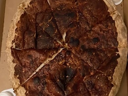 Watch: शख्स ने मंगाया बिना टॉपिंग वाला Pizza, बॉक्स खोलते ही उड़ गए होश Watch: शख्स ने मंगाया बिना टॉपिंग वाला Pizza, बॉक्स खोलते ही उड़ गए होश
