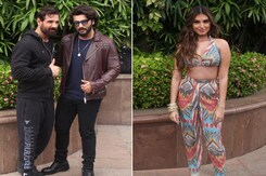 फिल्म 'एक विलेन 2' के कई स्टार एक साथ आए नजर फिल्म 'एक विलेन 2' के कई स्टार एक साथ आए नजर