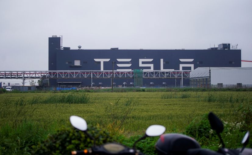 Tesla's China Output Decline Trending Deeper Than Musk Forecast, Data And Internal Memos Show