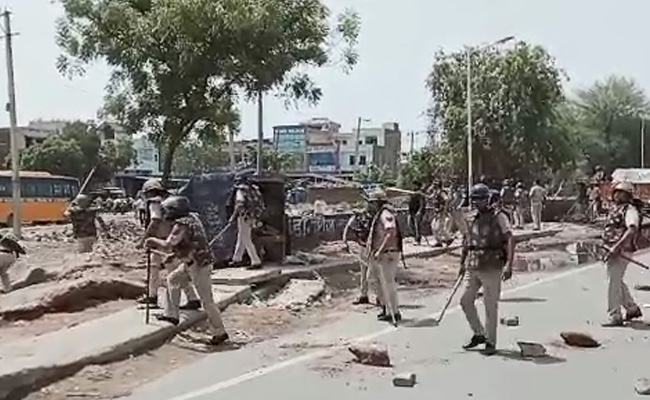 Agnipath: Mobile Internet Suspended In Haryana's Ballabhgarh For 24 Hours