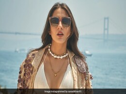 सारा अली खान ने कुछ इस अंदाज में दिया पोज, फैन्स बोले- मुंह बंद कर लो नहीं तो मच्छर चला जाएगा सारा अली खान ने कुछ इस अंदाज में दिया पोज, फैन्स बोले- मुंह बंद कर लो नहीं तो मच्छर चला जाएगा