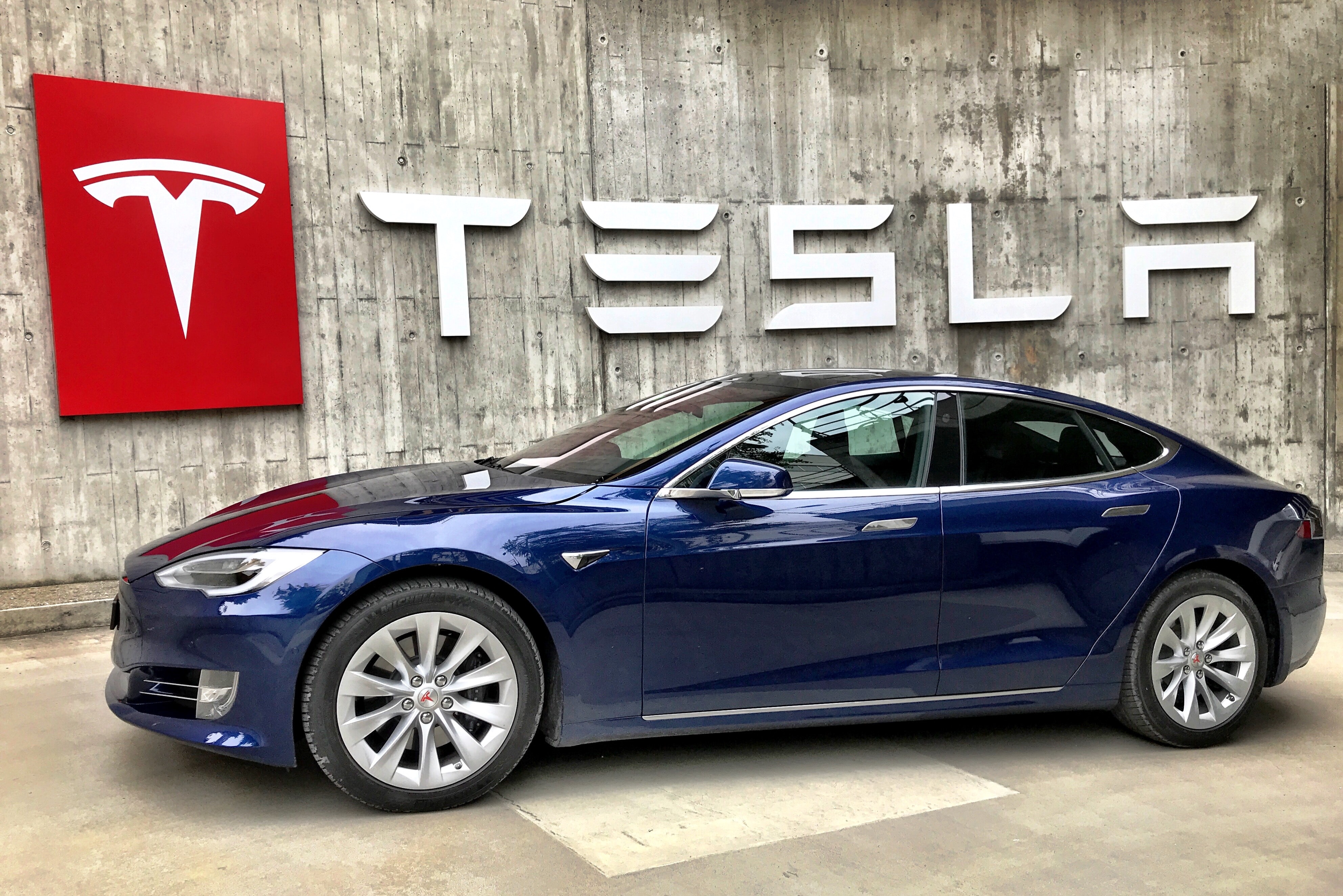 Elon Musk Opens Door To A Tesla Talent Exodus, Despite Golden Handcuffs