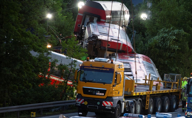 5 Dead, 44 Injured After Passenger Train Derails In Germany