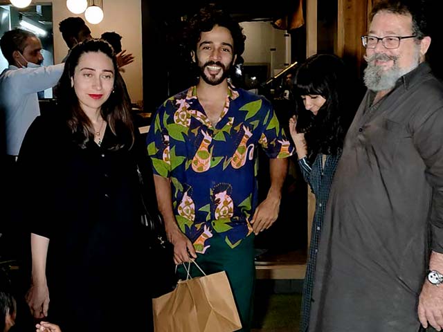 करिश्मा कपूर चचेरे भाई ज़हान और चाचा कुणाल के साथ आई नज़र