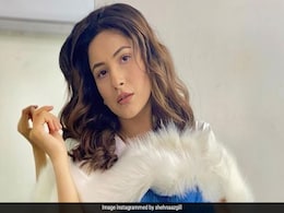 Shehnaz Gill की तरह चाहिए ग्लॉसी स्किन तो आप भी करिए उनके skin care रूटीन को फॉलो, ये रहे उनके ब्यूटी सीक्रेट Shehnaz Gill की तरह चाहिए ग्लॉसी स्किन तो आप भी करिए उनके skin care रूटीन को फॉलो, ये रहे उनके ब्यूटी सीक्रेट