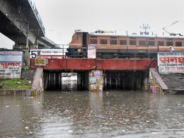 Waterlogged Yogi Adityanath Constituency Fosters Akhilesh Yadav Jibe