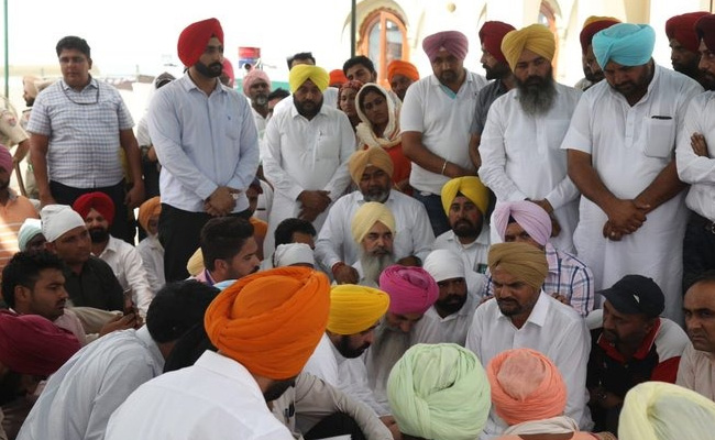 Sidhu Moose Wala Killing: Bhagwant Mann Visits Family In Singer's Village