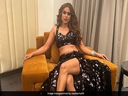 अपने जबरदस्त डांस परफॉर्मेंस से निया शर्मा ने मचाया धमाल,  फैन्स बोले- आप तो शकीरा से भी आगे निकल गईं अपने जबरदस्त डांस परफॉर्मेंस से निया शर्मा ने मचाया धमाल,  फैन्स बोले- आप तो शकीरा से भी आगे निकल गईं