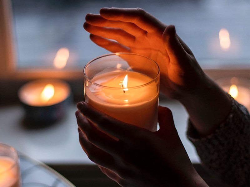 The Summer Candles You Need To Get This Season So Freshen Up Your Home