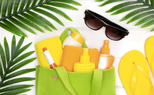 Top 6 Skincare Essentials To Carry When On-The-Go