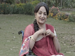 हमेशा सबको हंसाने वाली उपासना सिंह 'मासूम' में कर देंगी इमोशनल, शूटिंग के समय बिना ग्लिसरीन के ही बहने लगते थे उनके आंसू हमेशा सबको हंसाने वाली उपासना सिंह 'मासूम' में कर देंगी इमोशनल, शूटिंग के समय बिना ग्लिसरीन के ही बहने लगते थे उनके आंसू