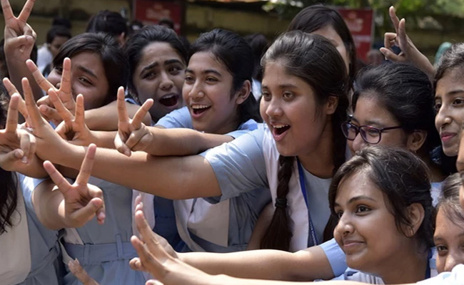 CBSE बोर्ड के 12वीं के नतीजे घोषित, रिजल्ट के बारे में इन 5 प्वाइंट से जानें&nbsp;