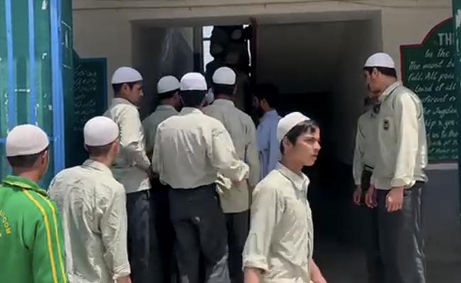 Thousands Of Students At Risk As 300 Jammu And Kashmir Schools Face Closure