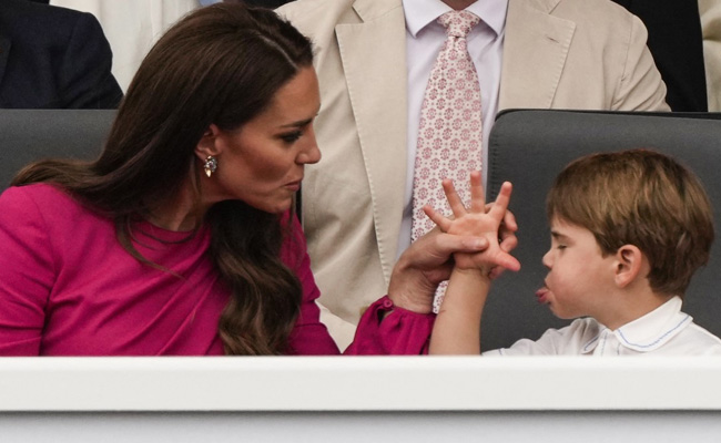 "Why Do I Know This Feeling": Kareena Kapoor On Kate Middleton And Prince Louis' Viral Video