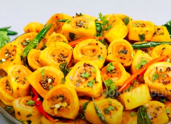 Start Your Day On A Tasty And Healthy Note With This Bread Dhokla Roll Start Your Day On A Tasty And Healthy Note With This Bread Dhokla Roll