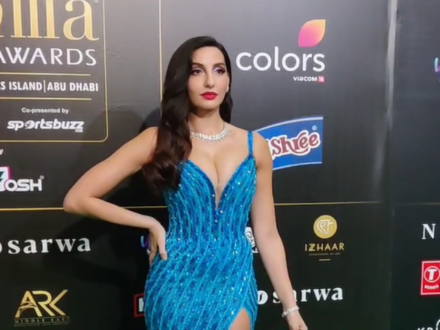 IIFA Rocks Green Carpet: Strike A Pose Like Nora Fatehi