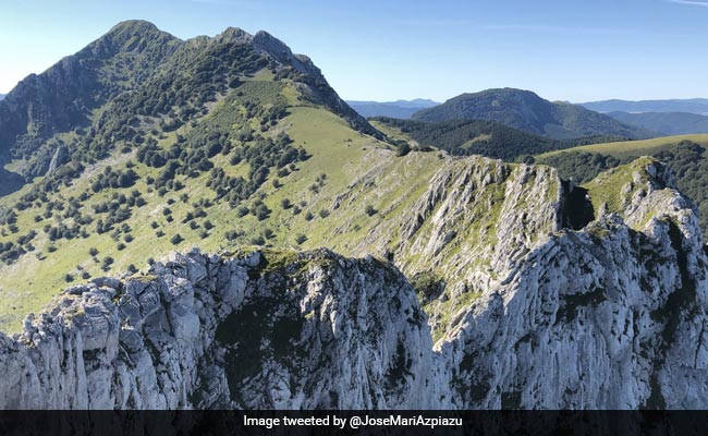 25-Year-Old British Man Dies After Falling From Devil's Pass Mountain In Spain
