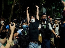 Chinese Blogger 'Silenced' For Displaying 'Tank Cake' Before Tiananmen Anniversary Chinese Blogger 'Silenced' For Displaying 'Tank Cake' Before Tiananmen Anniversary