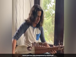 Man Plays 'Pasoori' On Rabab In Viral Video, Internet Amazed Man Plays 'Pasoori' On Rabab In Viral Video, Internet Amazed